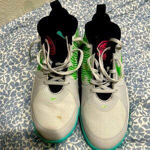 Nike team hustle shoes